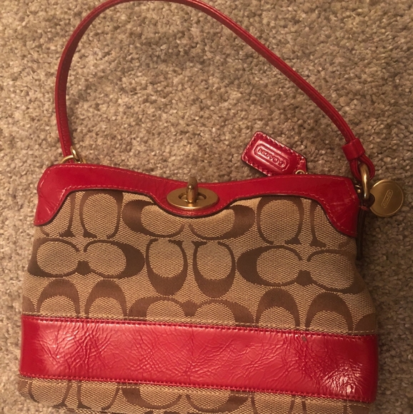 COACH PURSE - Picture 1 of 3